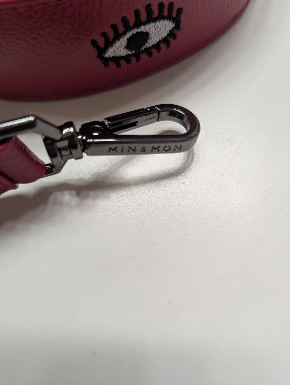 Min & Mon Jester Red Eye-Embroidered Leather Strap With Gunmetal Hardware - Picture 3 of 4